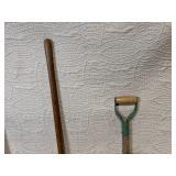 Set of 3 Heavy Duty Shovels with Wooden Handles