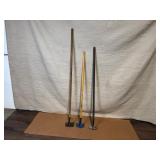 Set of 3 Garden Hoes with Wooden Handles