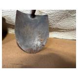 Set of 3 Garden Shovels with Wood Handles
