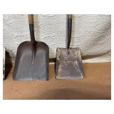 Set of 3 Vintage Square Blade Garden Shovels with Wooden Handles