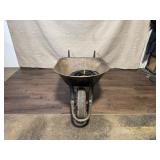Steel Wheelbarrow with Pneumatic Tire and Air Hose