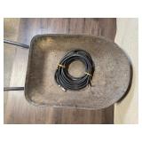 Steel Wheelbarrow with Pneumatic Tire and Air Hose