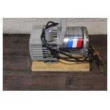Campbell Hausfeld PowerPal Air Compressor with General Electric Motor