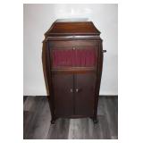 Antique Silvertone Victrola Style Cabinet Phonograph with Record Storage