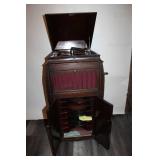 Antique Silvertone Victrola Style Cabinet Phonograph with Record Storage
