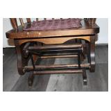 Wooden Windsor-Style Glider Rocking Chair with Cushion