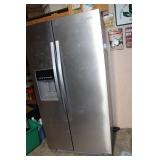 Whirlpool Side-by-Side Stainless Steel Refrigerator with Water and Ice Dispenser