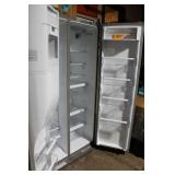 Whirlpool Side-by-Side Stainless Steel Refrigerator with Water and Ice Dispenser