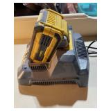 Lynxx 40V Battery Charger with 40V Lithium-Ion Battery
