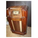 Vintage Wooden Floor Model Radio and Record Player Console