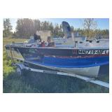 1989 Sylvan 15’ Side Console with trailer.  NO motor.  Great project boat.