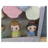 Brand New Disney Princess Bath Bomb and Body Wash Set with Body Wash Decanters & Charms