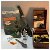 Vintage Outdoorsy Sportsman Items