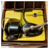 Vintage Outdoorsy Sportsman Items