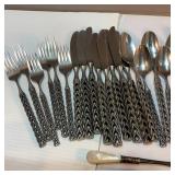 Orleans Facelle (Stainless) Flatware - Entwined Rope Motif - Pierced Stainless Steel Crafted in Showa Period Japan