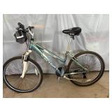 Schwinn Sidewinder Womens Bicycle