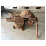 Craftsman 5242 4 inch Swivel Vise