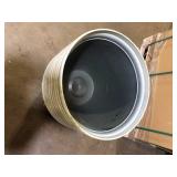 Round Planter (10 Pack) Customer Returns See Pictures
