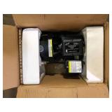 LEO 3/4 HP 115/230-Volt Cast Iron Convertible Jet Pump  Customer Returns See Pictures