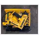 DEWALT 5-in-1 Multi-Tacker and Brad Nailer Customer Returns See Pictures