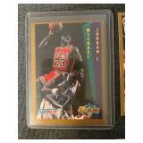 Lot of 18 Fleer 1992-93 NBA Basketball Cards with Michael Jordan and Stars