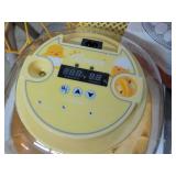 12 Egg Incubator...