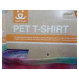 6 Pet T-shirts size M...