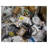 Pallet of New Overstock from Major ...