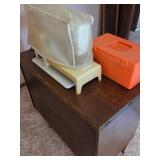 New Home Sewing Machine & Cabinet