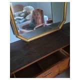 Lane 6 Drawer Dresser & Gold Rim Mirror