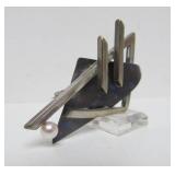 Excellent Larger Sterling Silver Sculptural Modernist Brooch w/Genuine Pearl