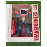 Transformers Generations Optimus Prime Platinum Edition