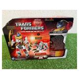 Transformers Universe Voyager Class Leo Prime