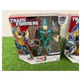 Transformers Generations Brainstorm & Sky-Byte