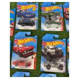 24 Hot Wheels