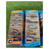 30 Hot Wheels