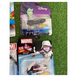 16 Hot Wheels Character Cars