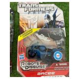 Transformers Prime Seargeant Kup, Arcee, Ratchet & Wheeljack