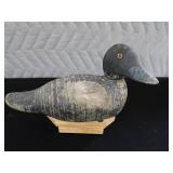 VINTAGE/ANTIQUE WOODEN DECOY