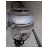 VINTAGE EVINRUDE ELTO OUTBOARD MOTOR