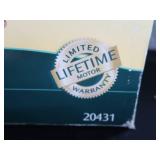 NEW IN BOX HUNTER CEILING FAN
