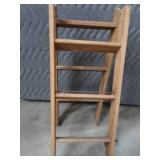 FOLD DOWN ATTIC STAIRS