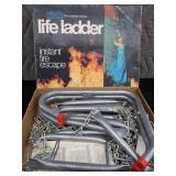 VINTAGE LIFE LADDER