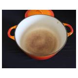 VINTAGE DESCOWARE CAST IRON DUTCH OVEN