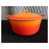 VINTAGE DESCOWARE CAST IRON DUTCH OVEN