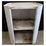 LITTLE METAL CABINET