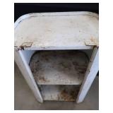 LITTLE METAL CABINET