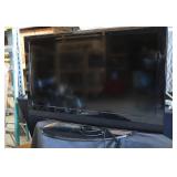 40" APEX LCD TV