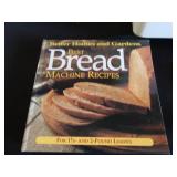 BREAD MACHINE W/COOKBOOK