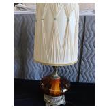GORGEOUS VINTAGE AMBER GLASS LAMP